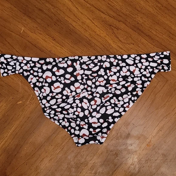 Bikini Bottom - Picture 2 of 4